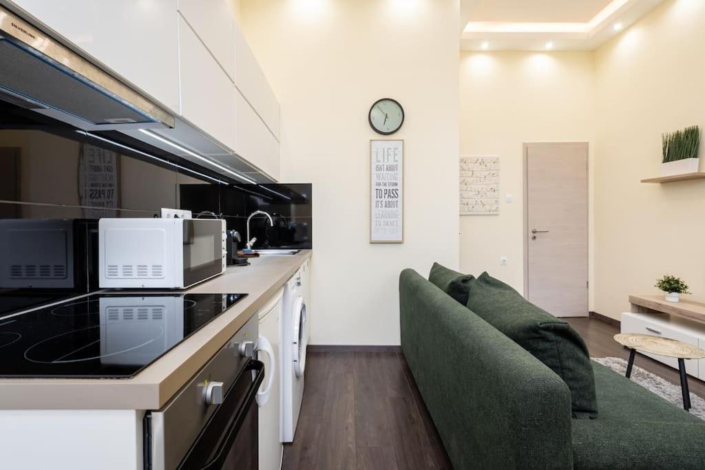 Peppy Home Of Harmony Budapest Exterior foto